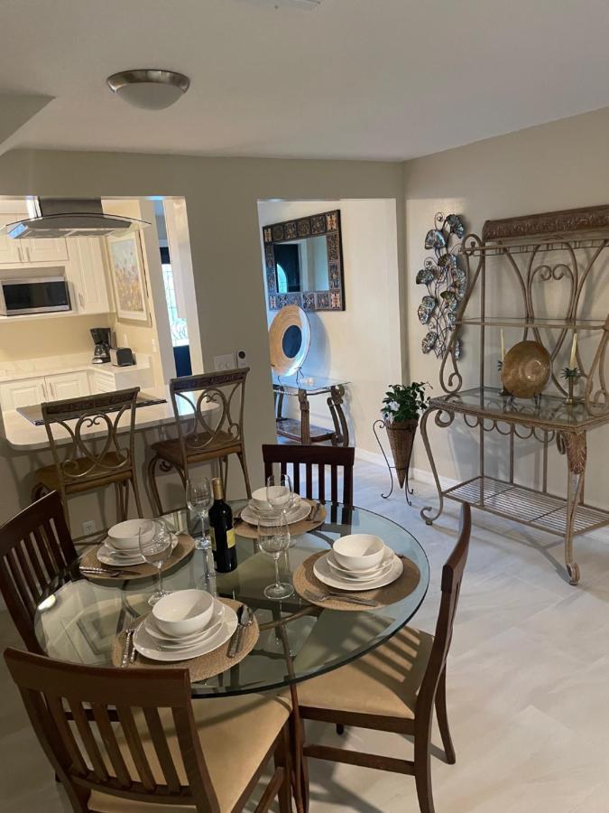 Coastal Townhome In Jupiter 1 Mile To Beach! 외부 사진